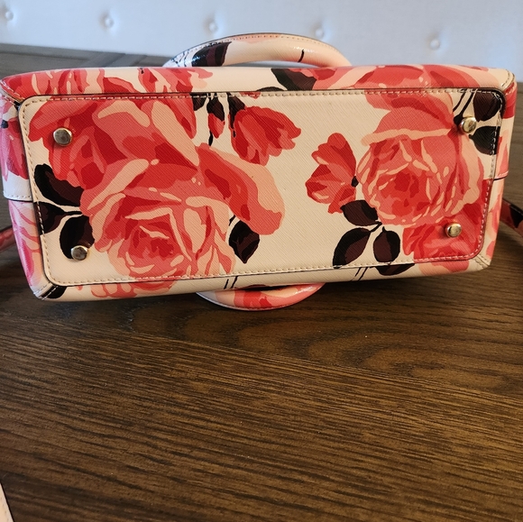 Kate Spade handbag - Picture 3 of 4